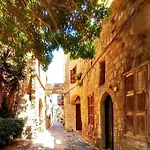 Maison Masse - Historic With Private Courtyard (adults Only) Apartment