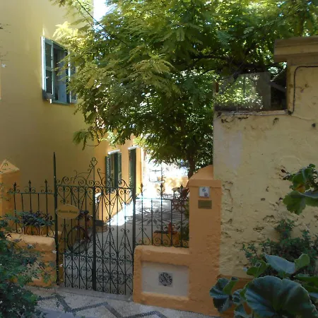 Apartment Maison Masse - With Private Courtyard (adults Only) Rhodes City