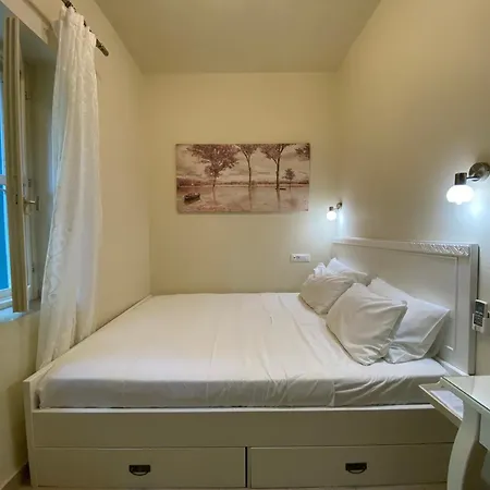 Maison Masse - With Private Courtyard (adults Only) Apartament