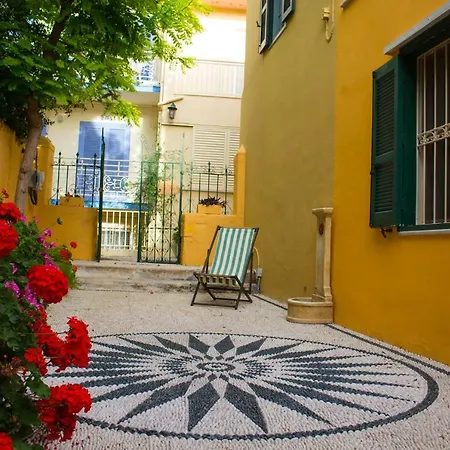 Maison Masse - Historic With Private Courtyard (adults Only) עיר רודוס