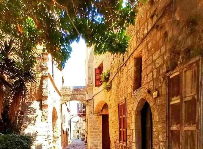 Maison Masse - Historic With Private Courtyard (adults Only) Apartment